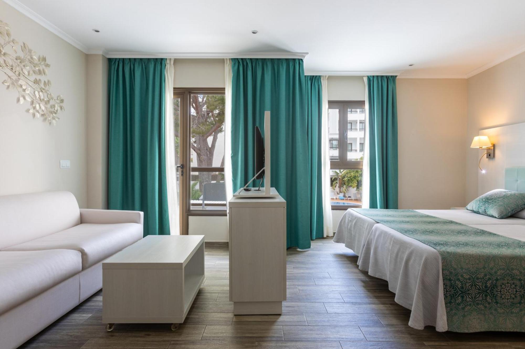 Ona Palmira Paguera Hotel Пагера Екстериор снимка