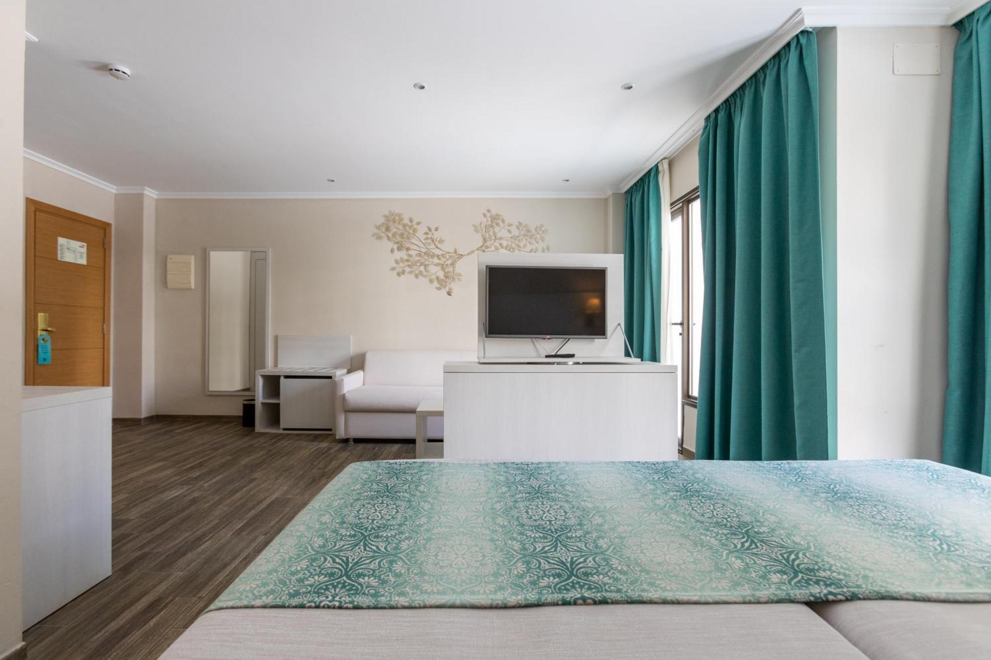 Ona Palmira Paguera Hotel Пагера Екстериор снимка