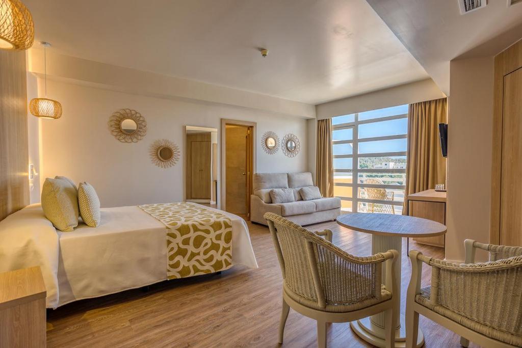 Ona Palmira Paguera Hotel Пагера Екстериор снимка
